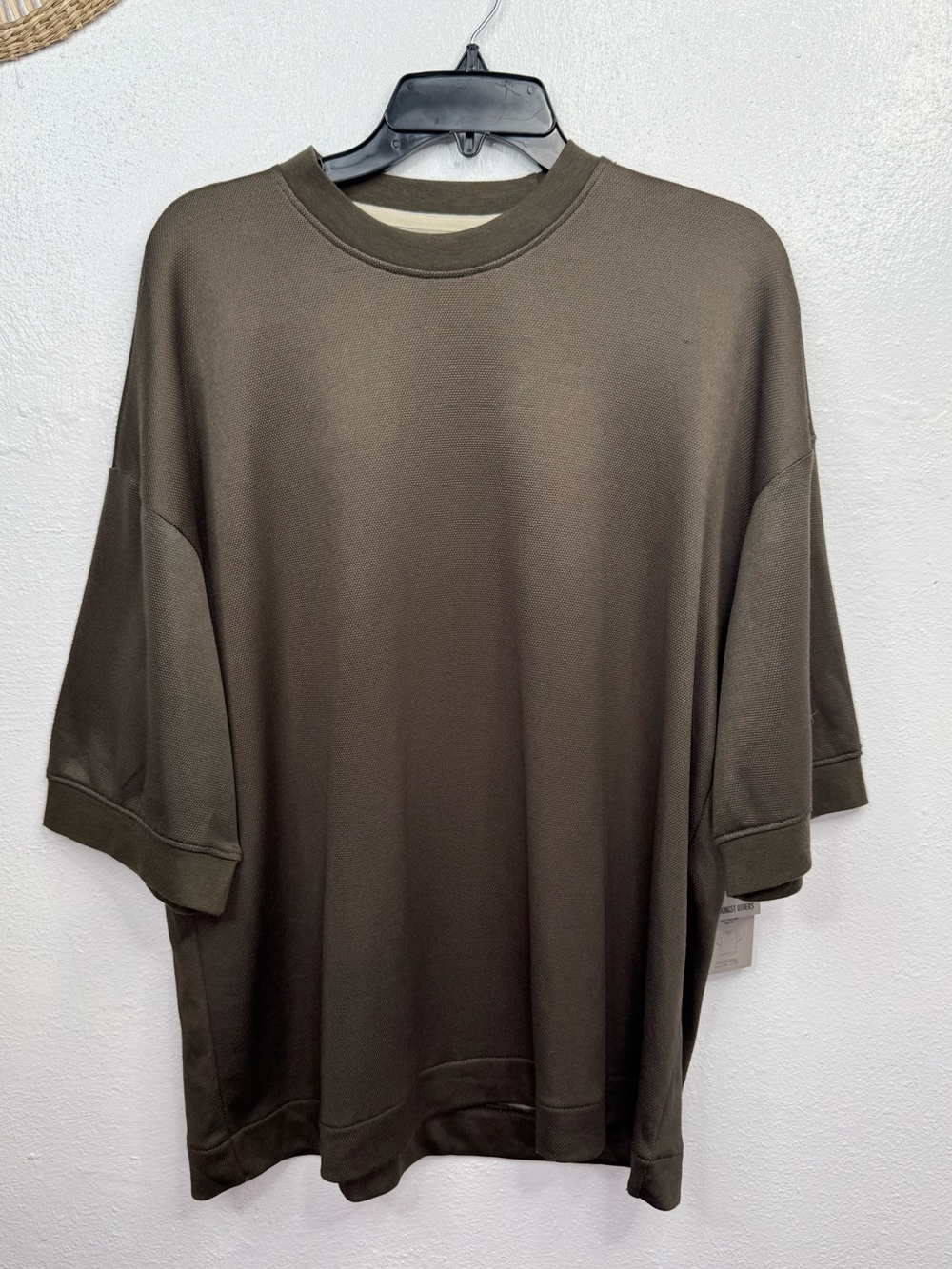 Amongst Others T-Shirt Men's Size L Off Black Green Oversized Boxy Crew Neck Tee